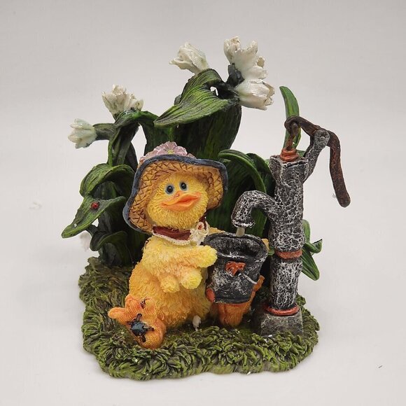 Vintage 2001 Boyds Bears Critter Co. "Dippy Quacken Waddle...Drop in a Basket" - Picture 1 of 7